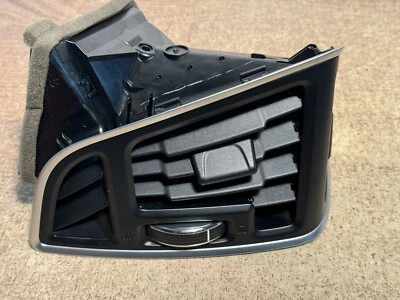 Ford Kuga Mk2 2014 Front Passenger Side Air Vent AM51R018B09AHW  #2 - Image 1 of 4