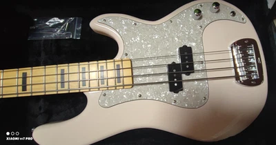 Beautiful 2021 White Gloss Mint Condition G & L LB-100 Bass w/ HSC - Image 1 of 4