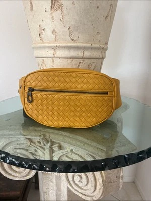 Bolso Cinturón BOTTEGA VENETA Intrecciato Nuevo Foto 1 de 4