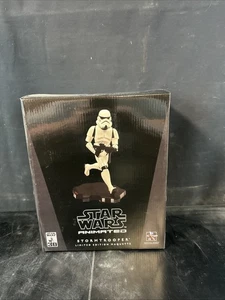 Gentle Giant Star Wars Animated Stormtrooper Maquette Statue #3824 of 4000 - Picture 1 of 3