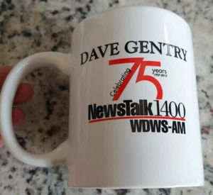 Radio Dave Gentry Newstalk 1400 WDWS-AM 1400 taza de café 😕 75 aniversario - Imagen 1 de 3