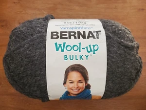 Bernat Wool-Up Bulky Yarn Dark Grey #50044 80% Acrylic 20% Wool 121 Yds, 6 oz. - Picture 1 of 4