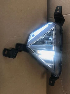 Fog Lamp Driving Light Assembly for 2019 2020 Hyundai Elantra Sedan Driver Side  - Picture 1 of 3