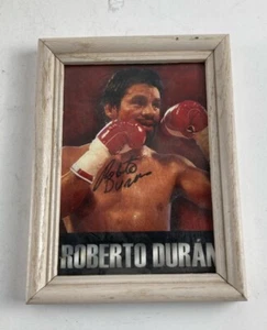 ROBERTO DURAN AUTOGRAPHED PHOTO In 8X6 FRAME~ No COA ~ 👊🏽🥊🥊🥊🥊 - Picture 1 of 4