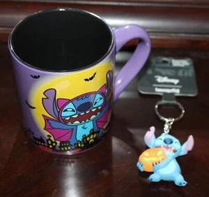 Lilo & Stitch Weihnachtsgeschenk Vampirstich Kaffeebecher & Loungefly Schlüsselanhänger - Neu! - Bild 1 von 7