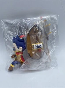 POP MART Hunting For Sea Treasures Mini Figure Pirate Captain Toy NIP - Picture 1 of 8