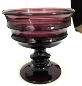 SIGNED KOSTA BODA 5" Tall Amethyst Purple Glass Footed Bowl / Compote - NICE! - Picture 1 of 7