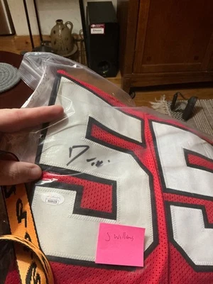 Camiseta deportiva de baloncesto roja firmada por Jason Williams de Miami (JSA) Foto 1 de 2