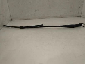 AUDI A6 WIPER ARM Mk5 (C8) right - PART NUMBER 4K2955408 (*) 4 Door Saloon 18-2 - Picture 1 of 4