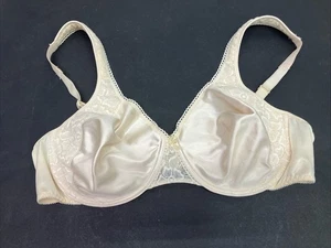 Playtex Cross Your Heart Bra 4179 Size 44B Almond Soft Cup Cushion Strap - Picture 1 of 10