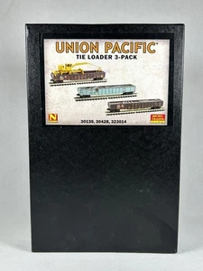 Spur N Micro-Trains Union Pacific Tie Loader 3 Stück 99301980 Brandneu - Bild 1 von 3