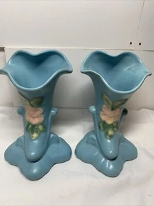 WELLER POTTERY PAIR OF CAMEO CORNUCOPIA PLANTER VASES - BEAUTIFUL Pair 6” Tall - Picture 1 of 11