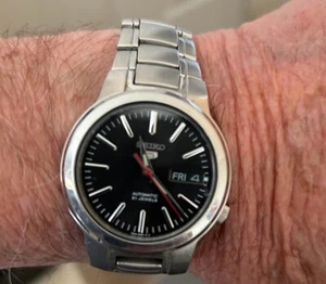 Seiko 5 mens day date automatic watch 21 jewels Time Corp 7S26C good condition - Picture 1 of 6