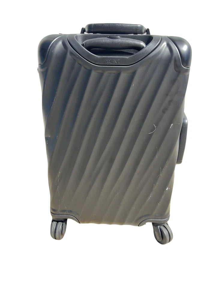 Tumi 36860 19 Degree Aluminum International Carry-On - Silver