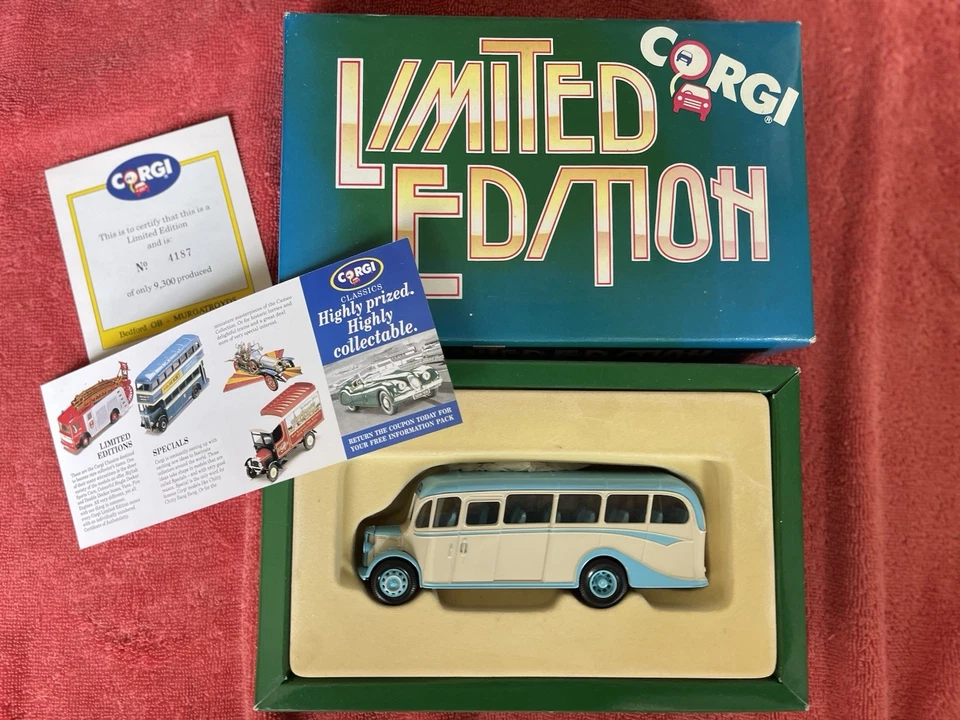 Boxed 1992 Corgi Limited Edition 1:50 Coach97107 - Image 1 of 4