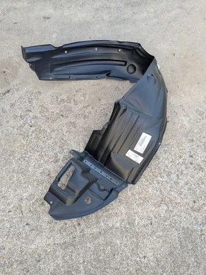 Protector contra salpicaduras guardabarros delantero para conductor Toyota Corolla 14-17 53876-02480 genuino Foto 1 de 2