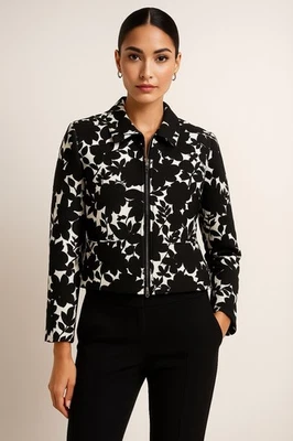 Женская черно-белая куртка с цветочной текстурой White House Black Market размер 4 - Изображение 1 из 4