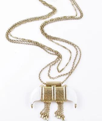 Collar en capas con cuerno de colmillo de nácar tono dorado Lucky Brand nuevo sin etiquetas $79 Foto 1 de 4