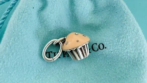 Tiffany & Co Elsa Peretti Cupcake-Anhänger aus Sterlingsilber Pfirsich und Emaille mit Link - Bild 1 von 3