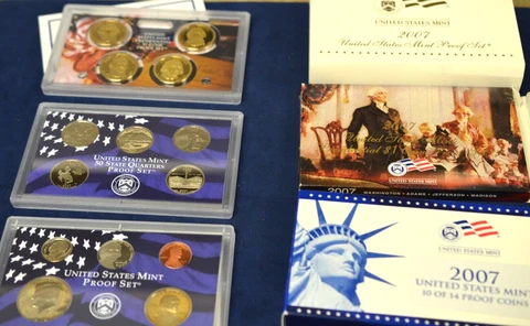 2007-S U.S Mint Proof Set in OGP Cover