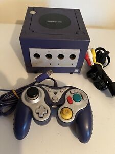 Console Nintendo GameCube Violette + 1 Manette Générique + Câbles