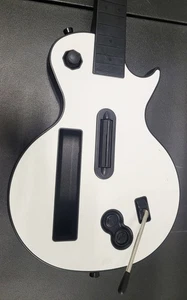 Guitarra Inalámbrica Wii Guitar Hero Gibson Les Paul Blanca PROBADA FUNCIONA - Imagen 1 de 7