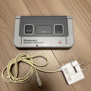 Consola Nintendo 3DS LL XL Edición Super Famicom Japón Limitada - Imagen 1 de 5