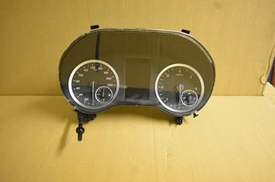 Genuine Mercedes w447 Speedometer Speedometer Kmh a4479001911 Instrument Cluster Speedometer - Image 1 of 4