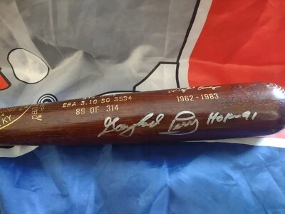 Бита вишневая Gaylord Perry Autograph Stat Louisville Slugger сертификат подлинности PSA/DNA - Изображение 1 из 4