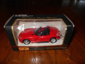 Vintage 1996 Maisto 1:32 Scale Dodge Viper RT/10 Sports Car, Red, Motorized Used - Picture 1 of 11