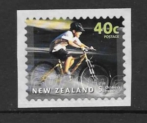 NEW ZEALAND SG2438 2001 CYCLING MNH - Picture 1 of 1
