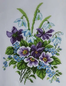 Cross stitch painted AIDA canvas tapestry PA0839 Delicate Bouquet 11"x15" - Picture 1 of 2