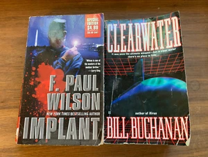 2 Hefty PB Thriller Novels,Clearwater by Bill Buchanan, Implant by F Paul Wilson - Bild 1 von 1