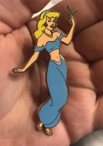 Fantasy Pin Le 100 Disney Cinderella Dressed As Princess Jasmine Costume - Picture 1 of 1