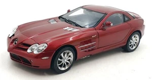 CMC 1/18 Scale Diecast DC221124E - Mercedes-Benz SLR McLaren - Red - Picture 1 of 5