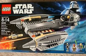 LEGO Star Wars General Grievous' Starfighter (8095) New Factory Sealed box