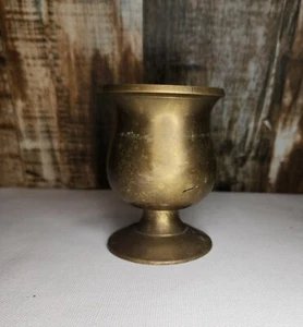 Vaso calice calice coppa alter mortaio ottone MCM vintage senza pestello - Foto 1 di 7