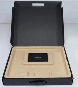 Wacom PTH-651 Intuos Pro Medium Creative Pen & Touch Tablet Exc+++ - Afbeelding 1 van 5