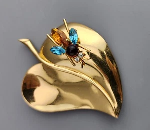 Adolf Katz Coro Signed Bug On A Leaf Gold Plated With Rhinestones Brooch 3" - Picture 1 of 7