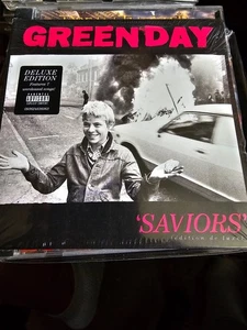 Green Day Saviors (CD) Deluxe NEW SEALED - Picture 1 of 1