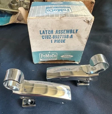 NOS 1961 1962 1963 1964 1965 1966 FORD ECONOLINE SIDE OR REAR WINDOW LATCH NIB - Image 1 of 4