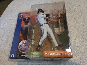 McFarlane Mike Piazza Rookie White Jersey New York Mets Series 1 Action Figure - Picture 1 of 5