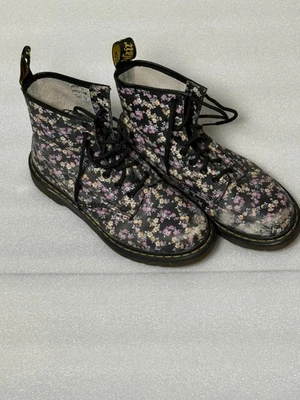 Doc Dr. Martens Women's Floral Leather Combat Boots US Size 8 - Image 1 of 4