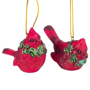 2.5" Cardinal with Wreath Ornament Set of 2 - Picture 1 of 5