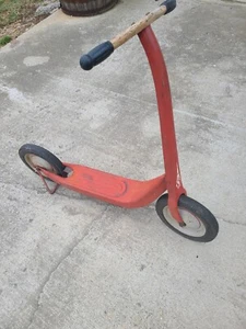1940's Radio Line Metal Push Scooter w/ Stand Hard Rubber Tires Vintage - Picture 1 of 4