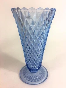 Indiana Glas Diamond Point Azurblau 1966 Vintage Vase 8" New Old Stock - Bild 1 von 6