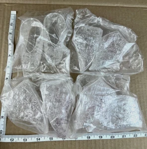 Vintage Wilton Lot Baby Shower Birthdays Decoration Cake Toppers Plastic Shoes - Picture 1 of 2