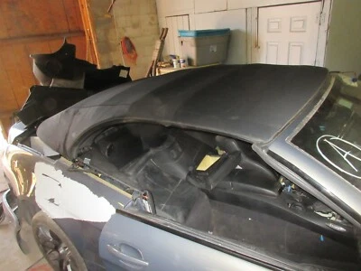 2006 BMW 650I CONVERTIBLE SOFT ROOF TOP FABRIC AND LINKS - Image 1 of 4