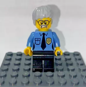 Lego The Lego Movie Pa Cop Police Officer Minifigure With Gray Hair - Picture 1 of 7