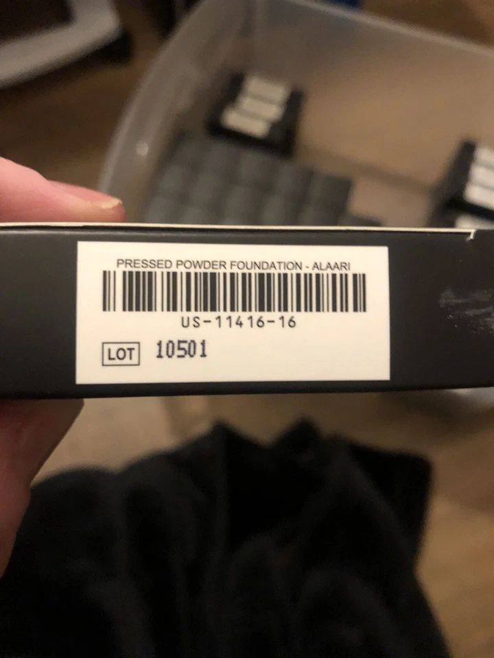 younique pressed powder in allari - Image 1 of 1